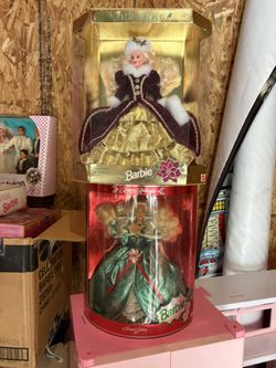 Holiday Barbie’s