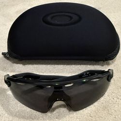 Oakley Radar 