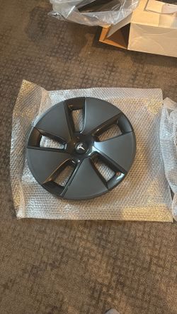 Brand New Standard 23 Or Compatible Year Model 3 Wheel Covers 