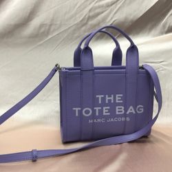 Marc Jacobs the Leather Small Tote Bag
