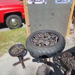 Table with stools