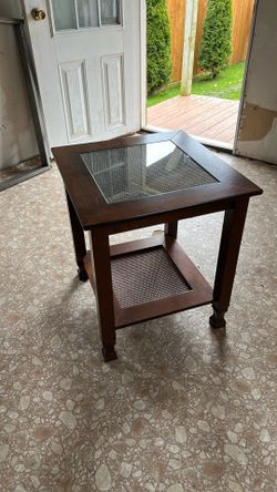 Side table glass top