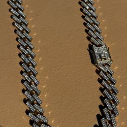 10k gp Cuban link chain cz stones 20inch