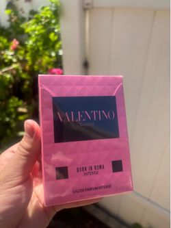 Valentino Donna Born In Roma Intense 3.4oz Eau De Parfum 100ml *BEST OFFER*
