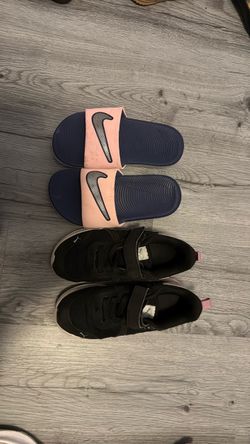 Girl shoes