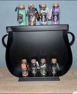 Halloween cauldron Display