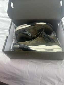 Air Jordan 4 Retro SE Craft Size 4.5