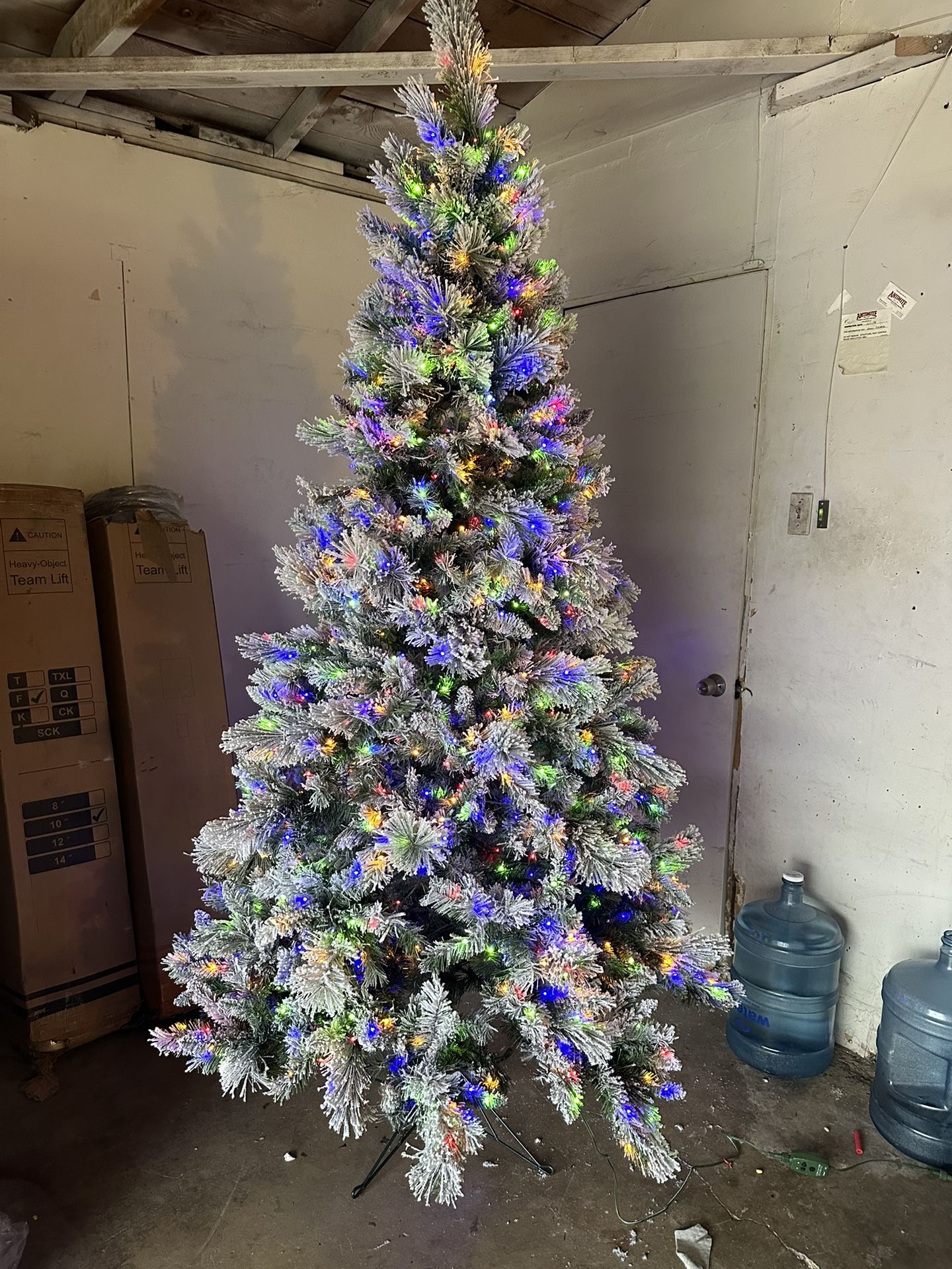 7.5ft Costco Pre Lit Christmas Tree New In Box