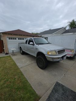 1998 Ford F-150 Gas not Diesel