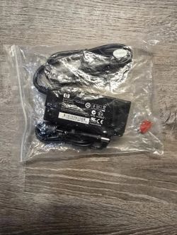HP Compaq DC Vehicle Adapter 394159-001 HSTNN-A007 New