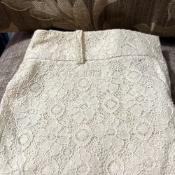 “BEAUTIFUL “ Lace Shorts From The Loft!!!! Thumbnail