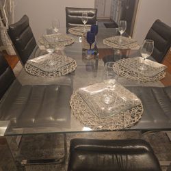 7 Piece Dinning Room Set