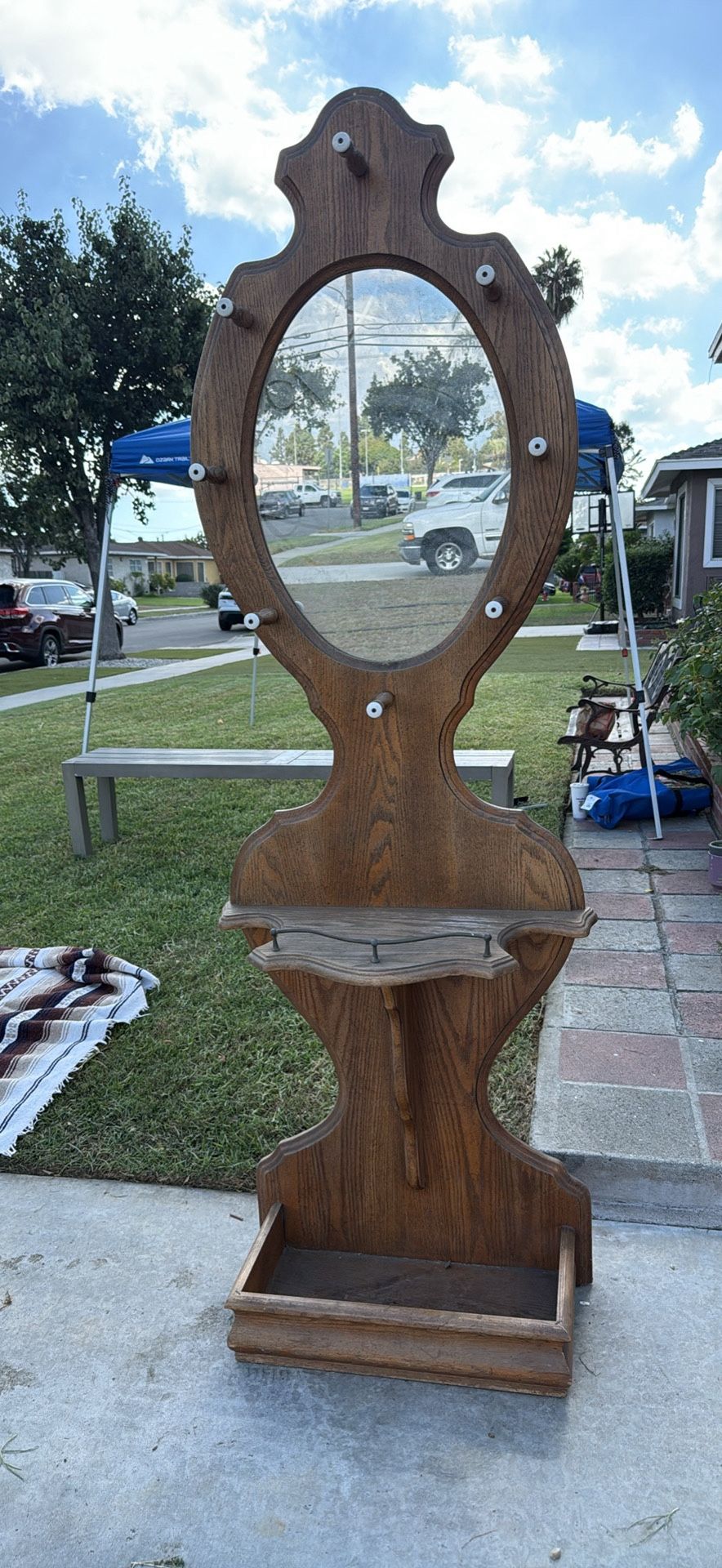 Mirror Venting Shelf