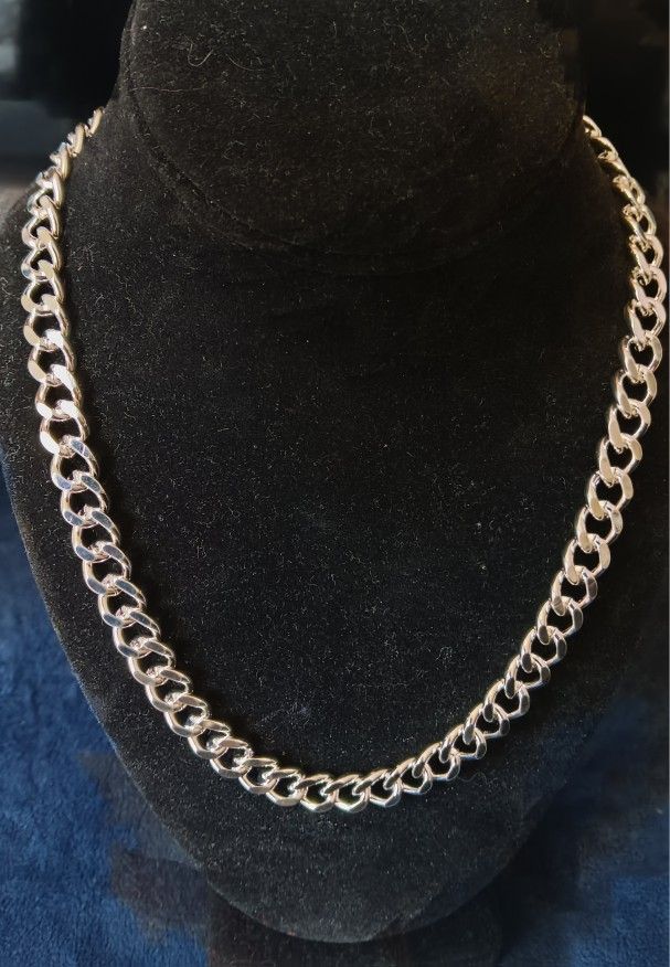 20" Hallmark 925 Plated Necklace 10mm Wide 