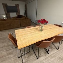 Dinning Table 6 Chairs 