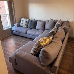 Sectional Couch 