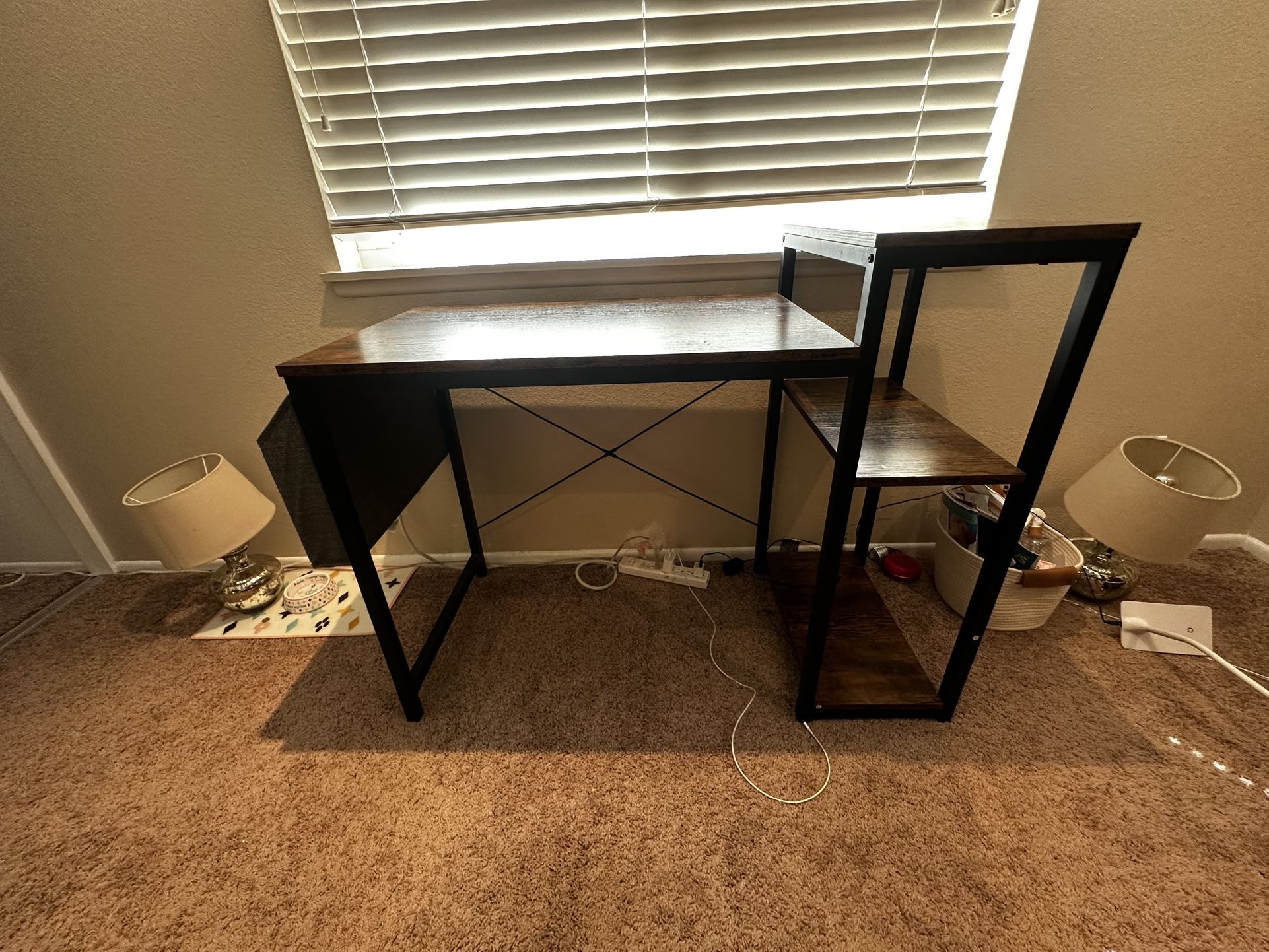 Work Desk