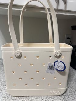 Baby heart Bogg bag