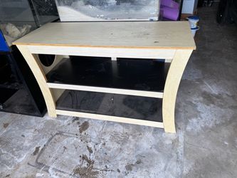 Fish tank stand