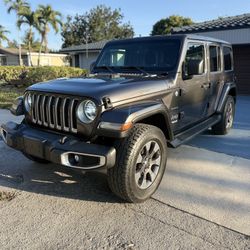 2019 Jeep Wrangler Sahara 