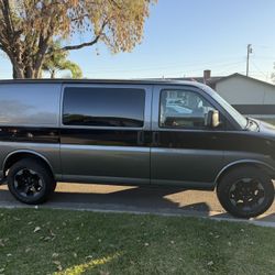 2004 Chevrolet Express