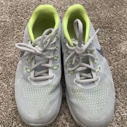 Nike Running Shoes Women  Sz8