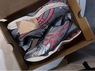 ASICS Kayano 14