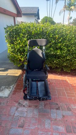 Wheelchair (good condition)
