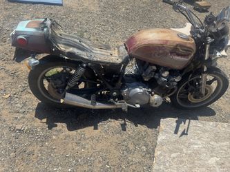 Suzuki 750 Motorcycle Bike