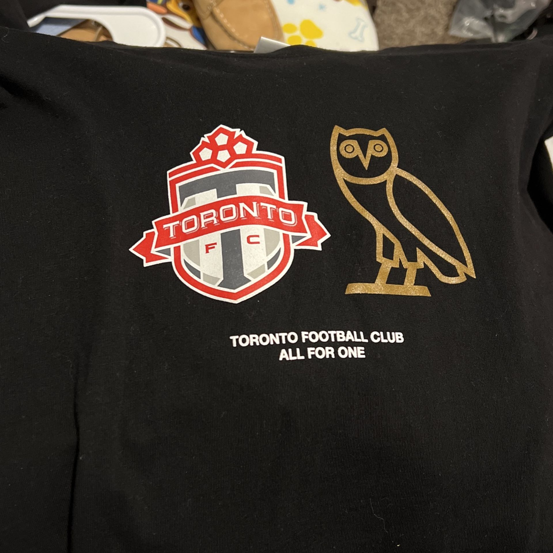 OVO TORONTO FC LONG SLEEVE 50$