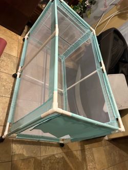 Pool storage bin