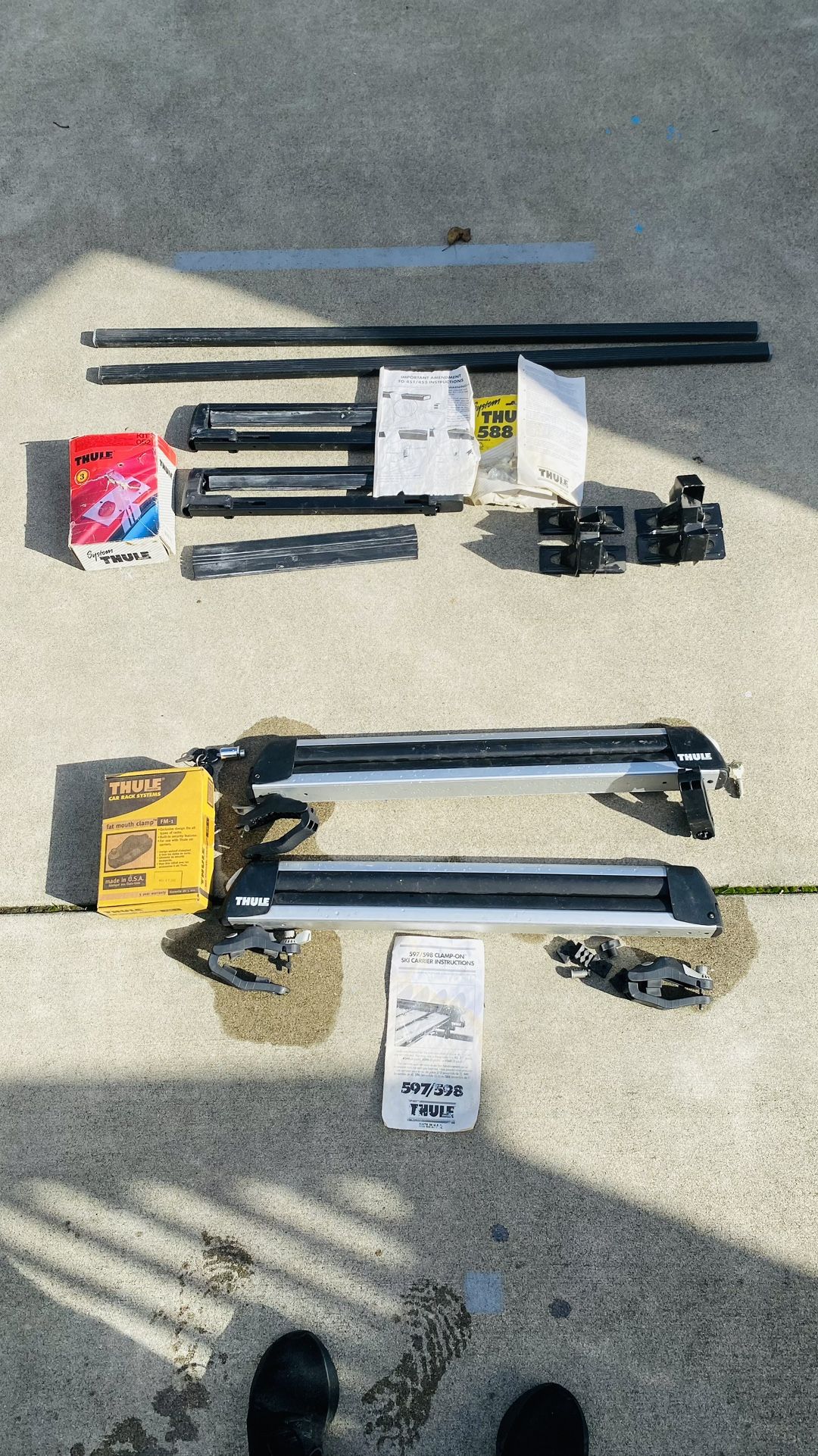 Thule racks/parts