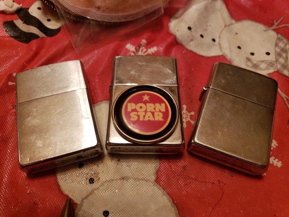 3 Zippo And Gun Powder Flask Collectible