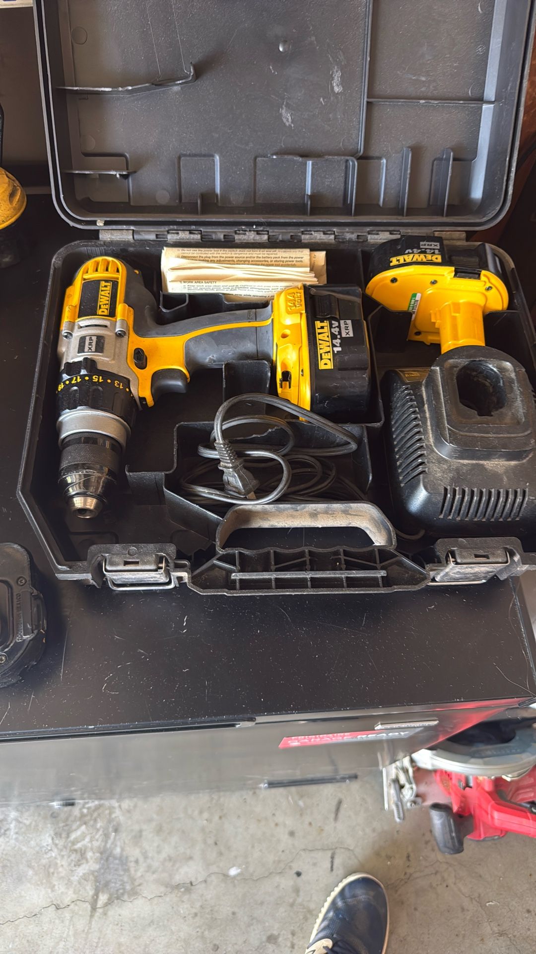 Dewalt 14.4v Drill With Batteries And Charger