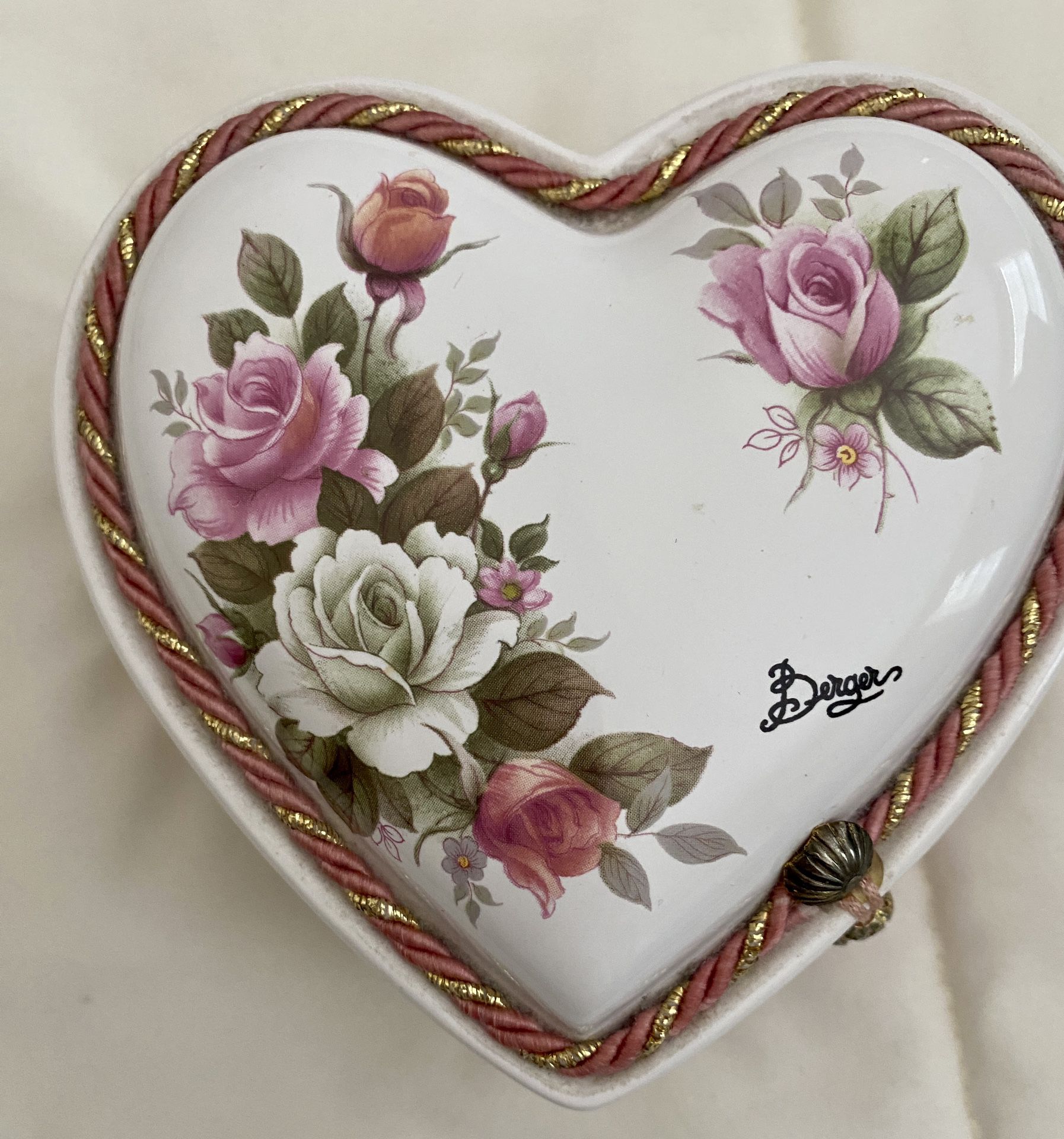 Berger Porcelain Heart Jewelry Box 