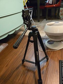 Tripod