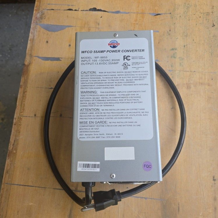 WFCO 55 Amp Power Converter WF-9855
