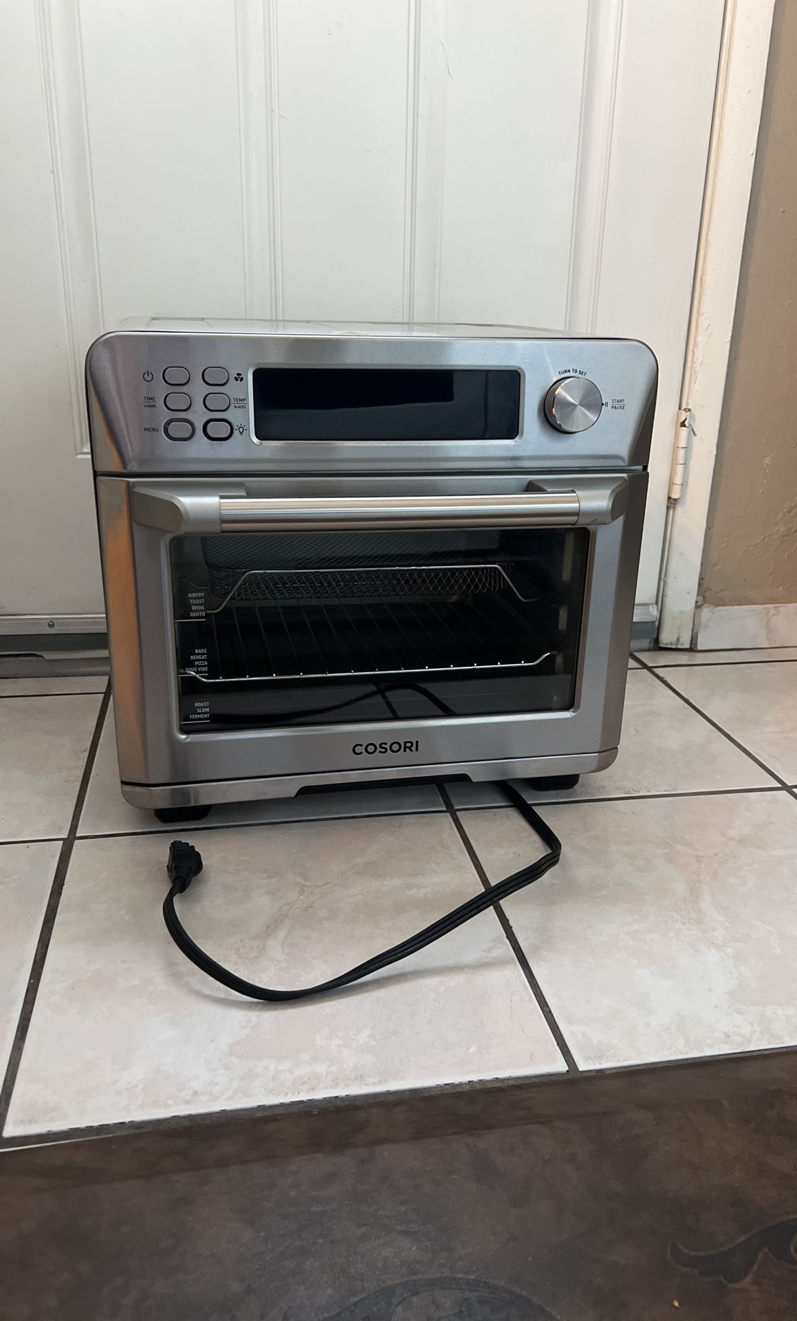 Cosori Air Fryer Excellent Condition Works Perfect Used 5 Months 16 Inches Tall,17 Inches Wide