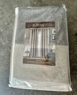 Window Curtains / Window Panels