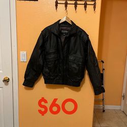 Men’s Wilson Leather Jacket Size Small $60