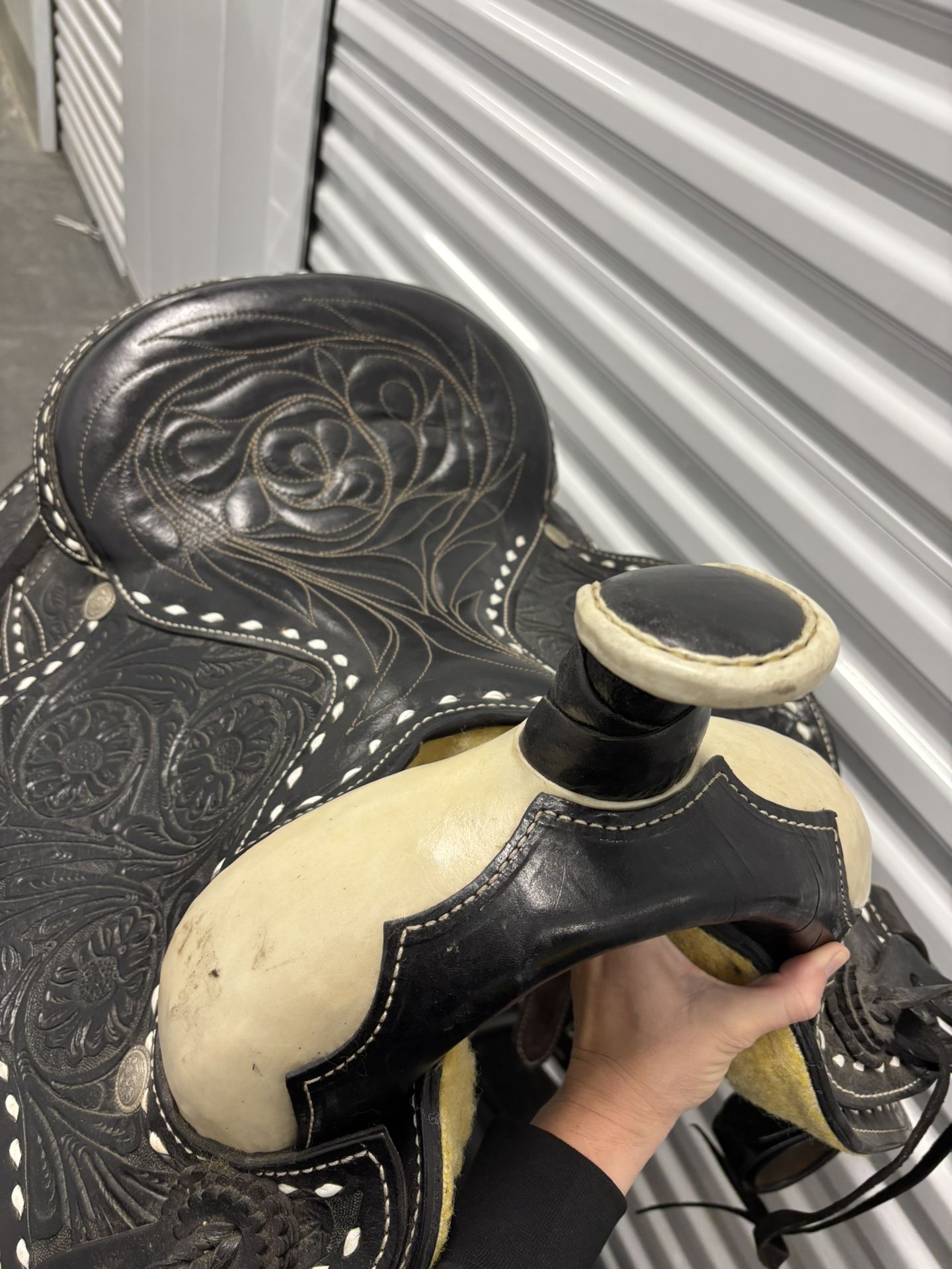 Western Riding Saddle