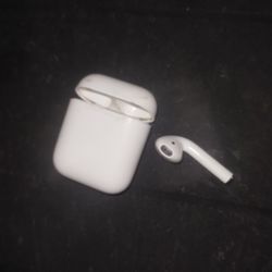 Apple Earbud Wireless Charger 