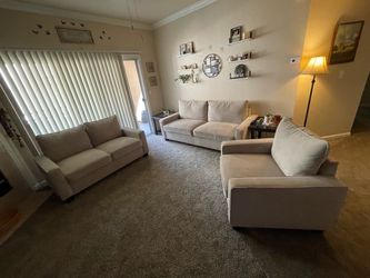 3-piece couch set