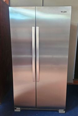 ✨️💥❄️Whirlpool❄️💥✨️ S-by-S Fridge in Perfect Condition