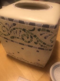 Bathroom/beauty Products