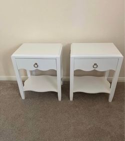 Two same white nightstand