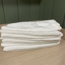 Set Of 9 UGG Hand Towels/Wash Cloth 