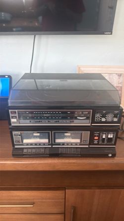 Vintage Sanyo ST807J Record Player Cassette Player