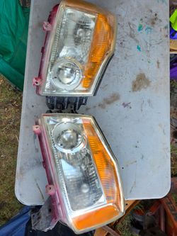 Nissan titan headlights