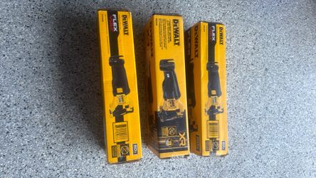XR 60 and 20-volt Max Variable Speed Brushless Cordless Reciprocating Saw